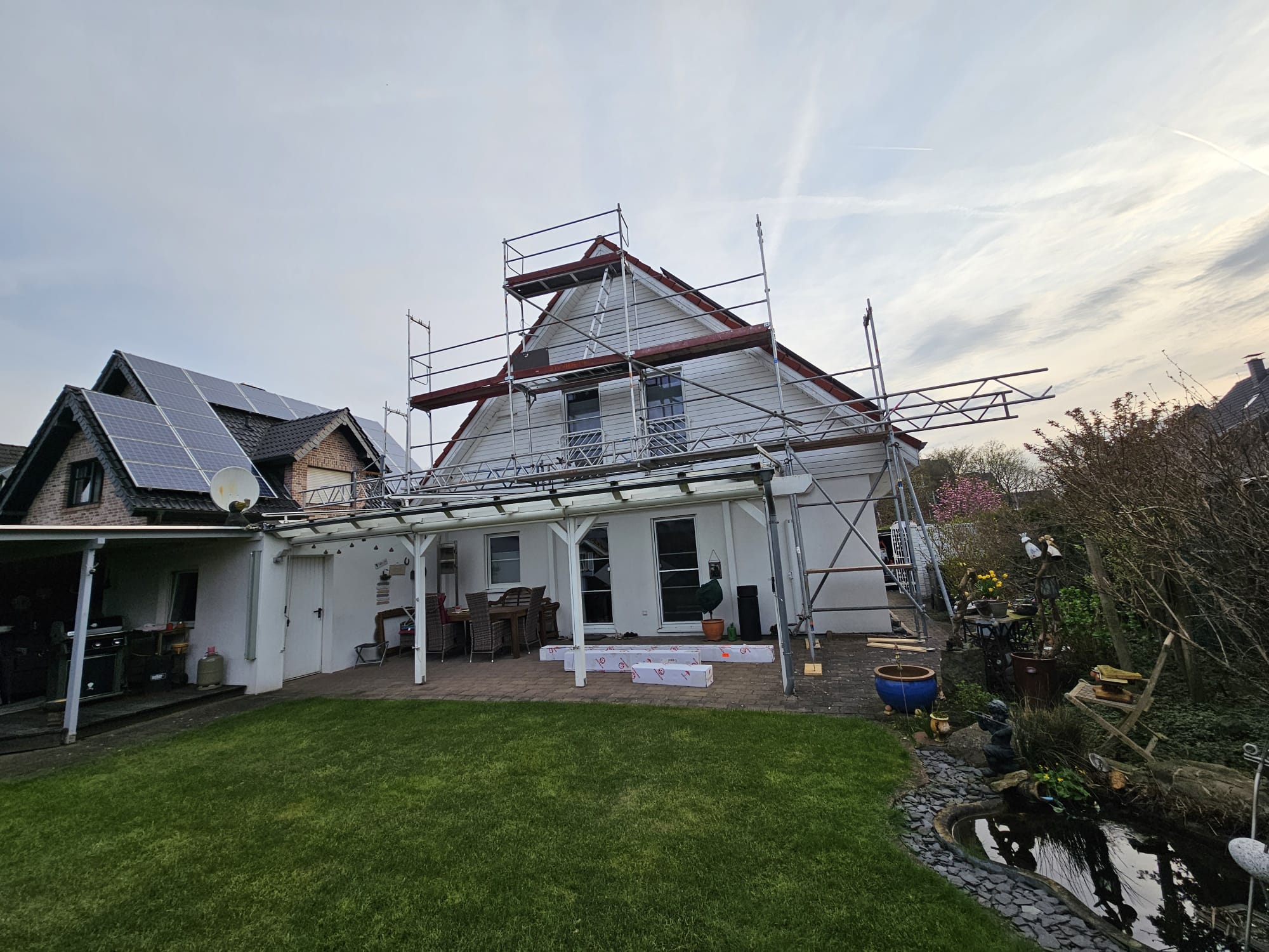 Gerüstbau und PV Anlage